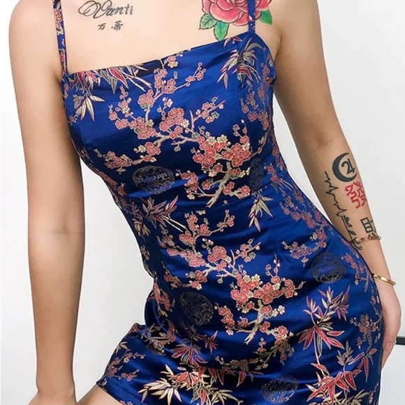Floral Blue Satin Oriental Dress - Picture 1 of 8